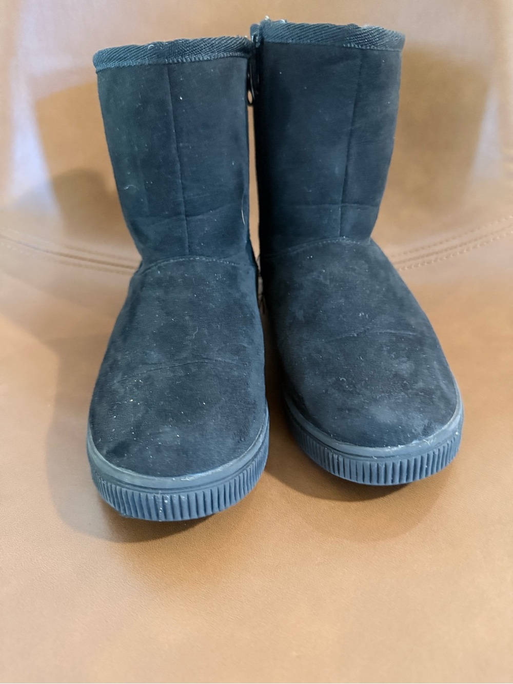 Cat and Jack Size13 Black Suede Short Winter Boots